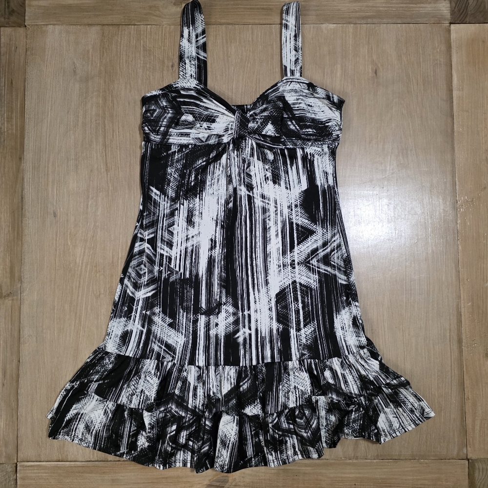 Johnathan Martin Black White Abstract Print Ruffle Hem Sundress – Size S